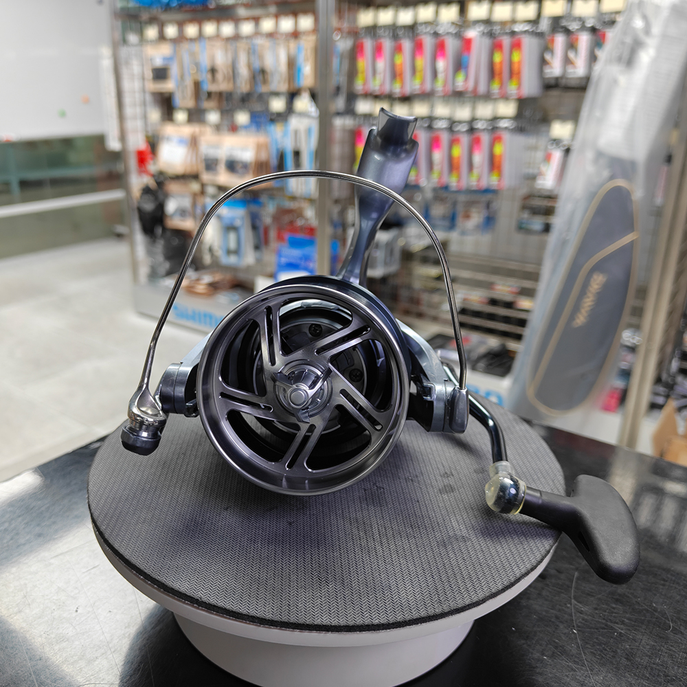Premium 17 FLIEGEN Surf Reel C - Surf Reel review and price